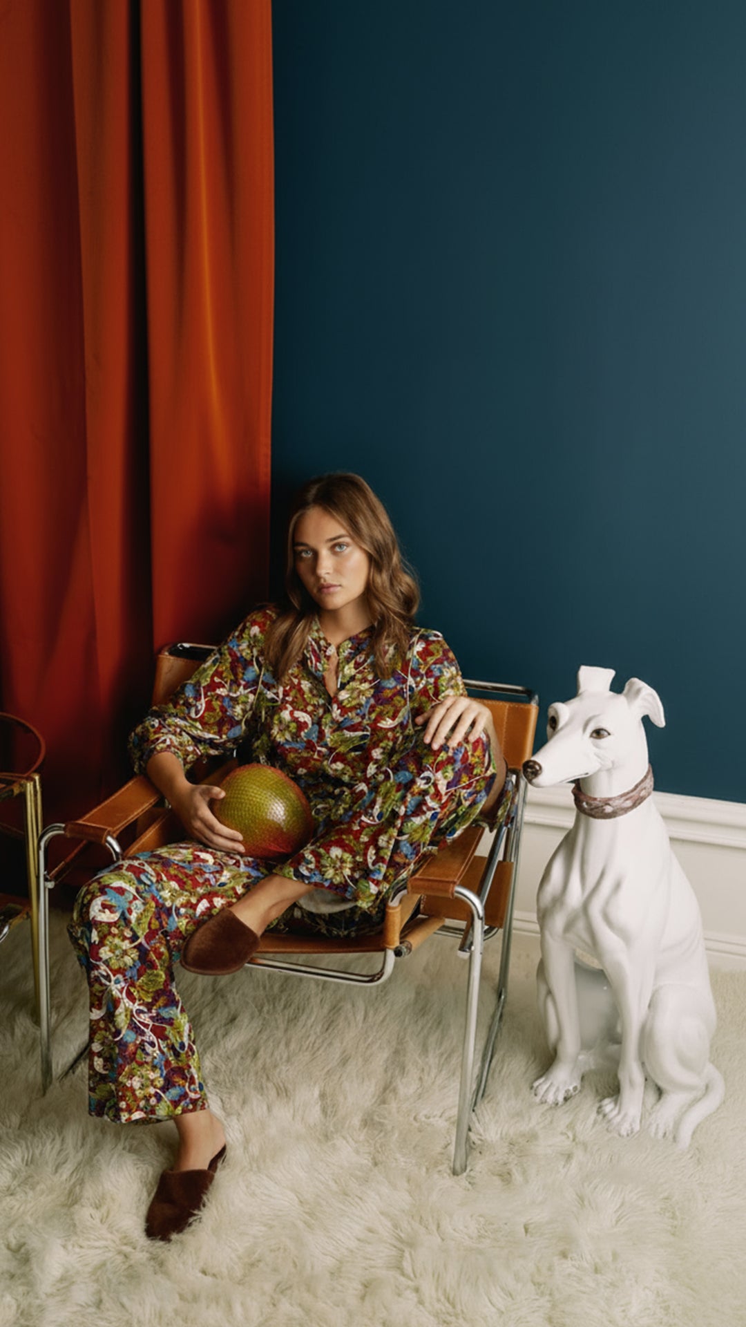 MARKETING & BRANDING